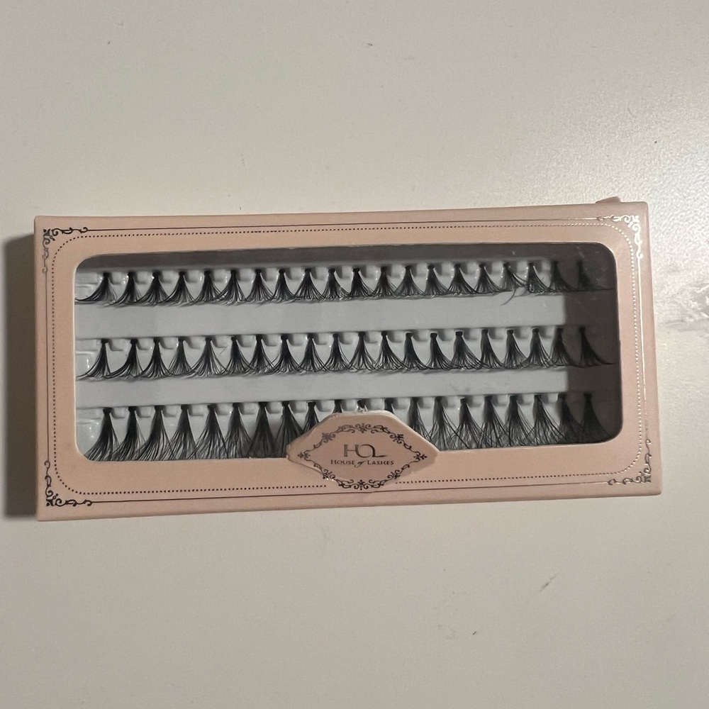 House of Lashes Le Petit Double Individual Lashes